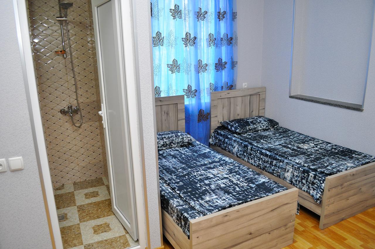 Sofia Guest House Koutaïssi Extérieur photo