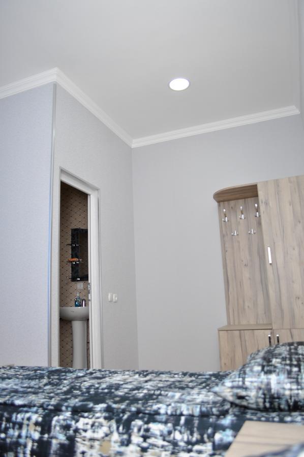Sofia Guest House Koutaïssi Extérieur photo